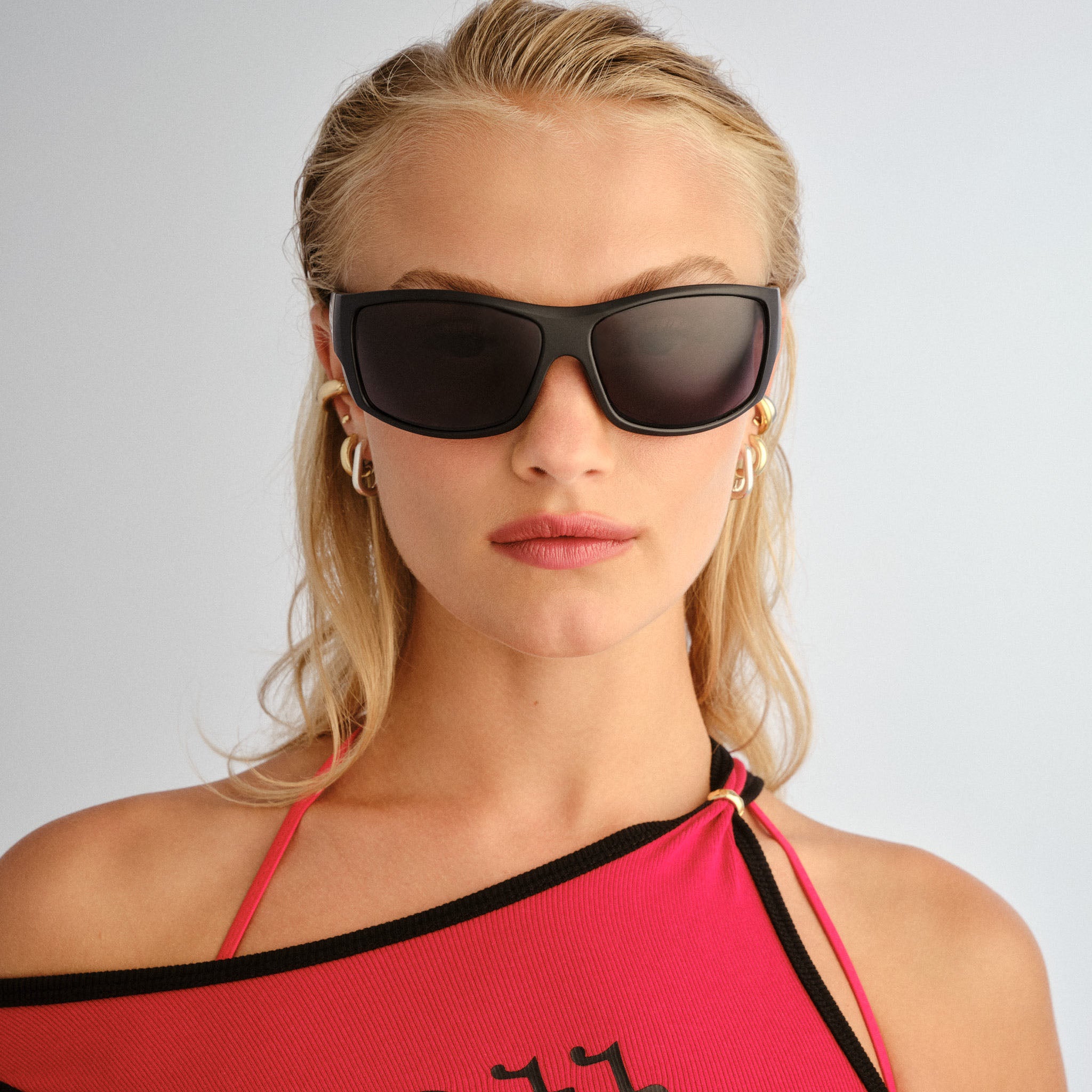 VON DUTCH x AIRE OUTLAWED SUNGLASSES - MATTE BLACK - Image 4