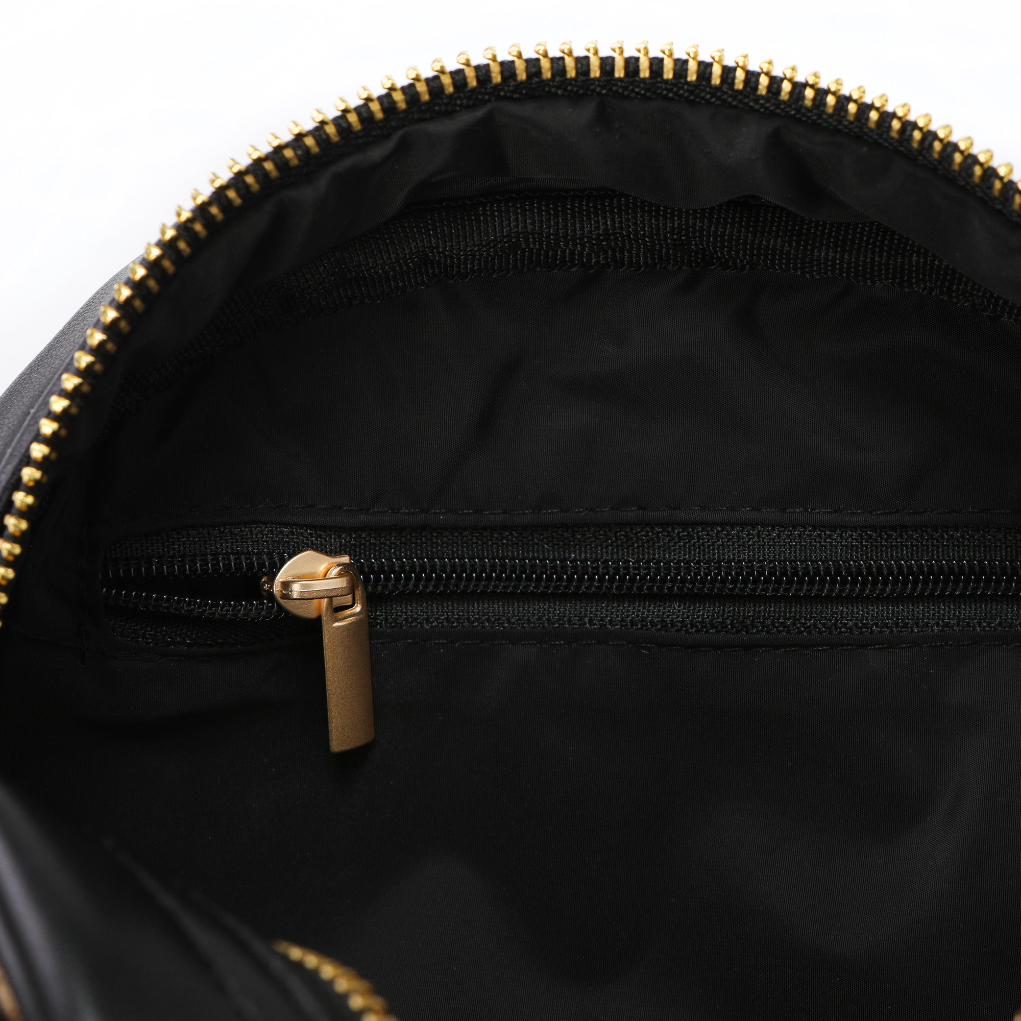 Von Dutch Leopard Vegan Pony Hair Bowling Bag - Image 8